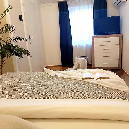 Lena - * Eğri