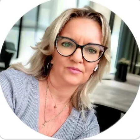 Апартаменты Lena - *